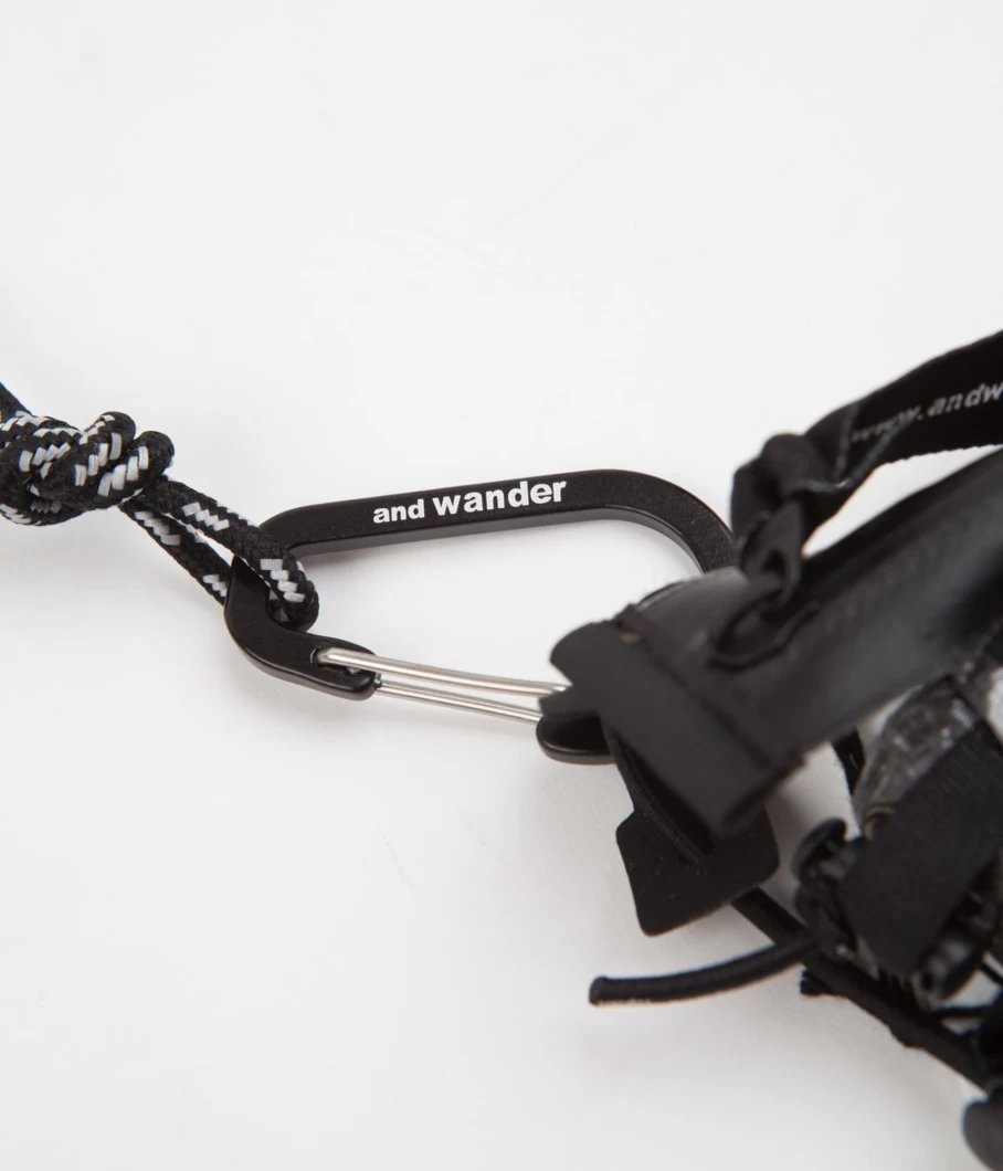 And Wander Men's Dyneema Sacoche - Lightweight Waterproof Shoulder Bag for Outdoor & Urban Use