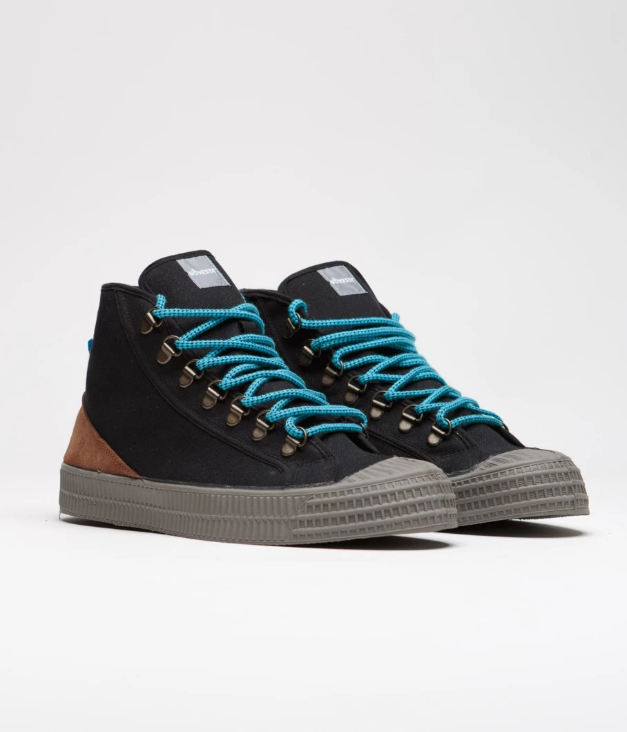 Novesta Star Dribble Hiker Shoes for Men - Classic Outdoor Sneakers