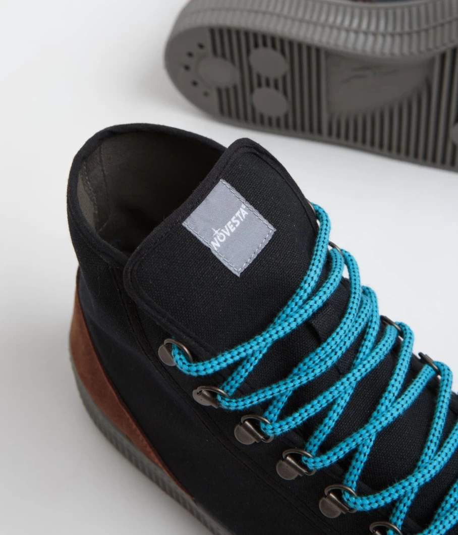 Novesta Star Dribble Hiker Shoes for Men - Classic Outdoor Sneakers