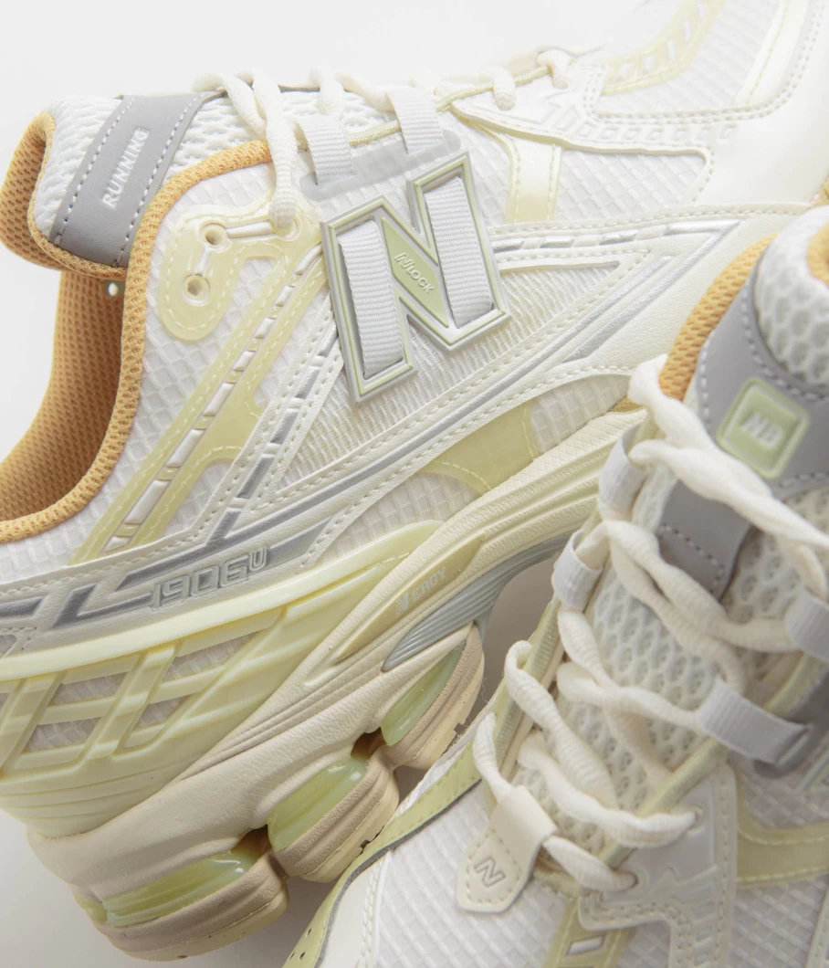 New Balance 1906 Running Shoes for Men - Lightweight Comfort & Stylish Design