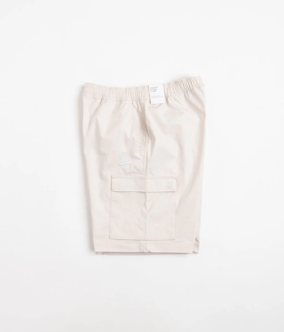 Nike Men's Club Cargo Shorts - Comfortable Athletic Casual Shorts for Men