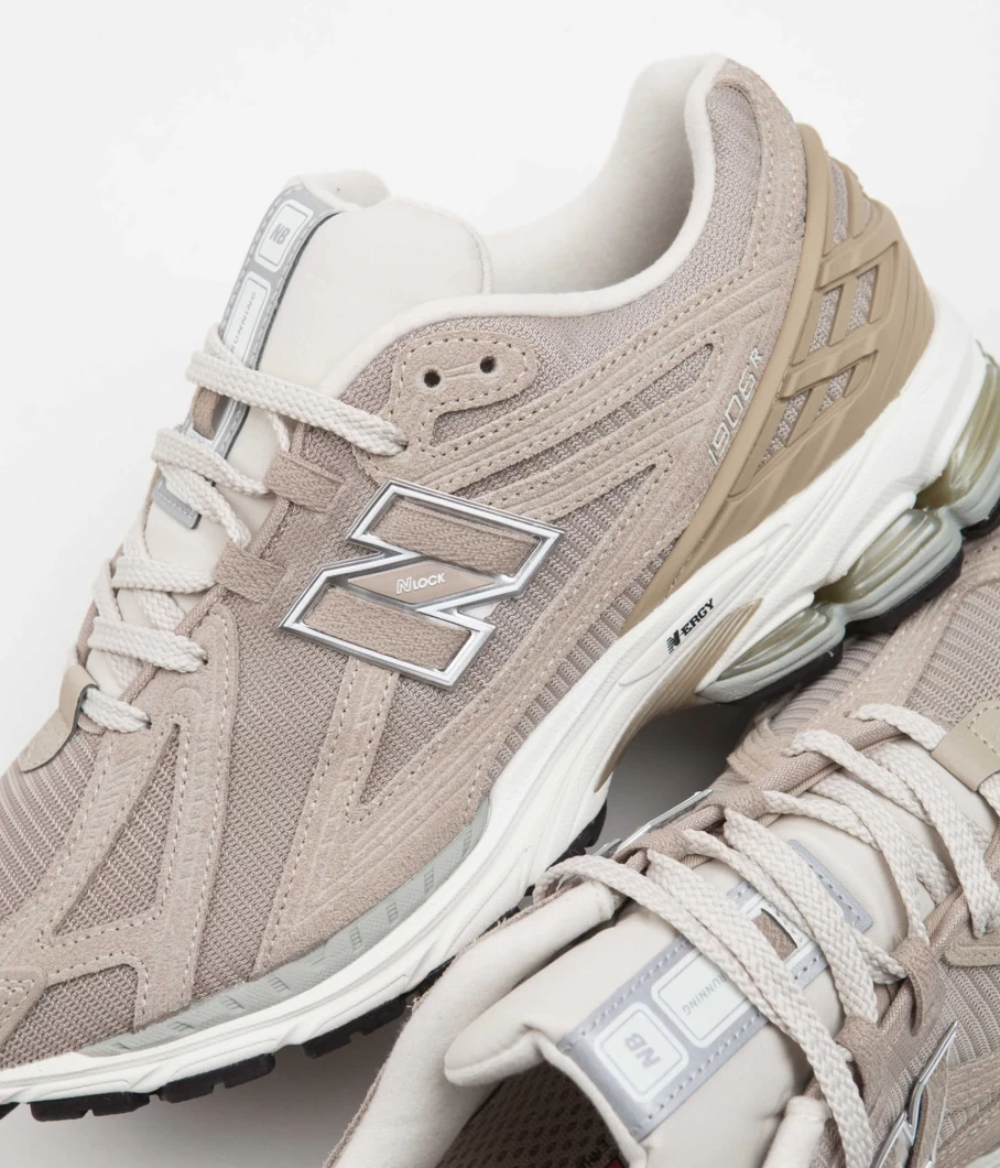 New Balance 1906 Running Shoes for Men - Lightweight Comfort & Stylish Design