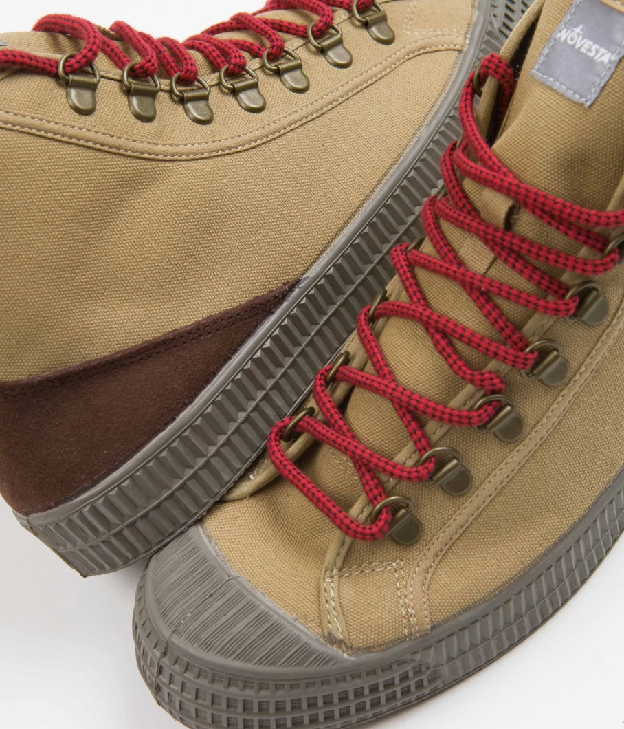 Novesta Star Dribble Hiker Shoes for Men - Durable Outdoor Hiking Footwear