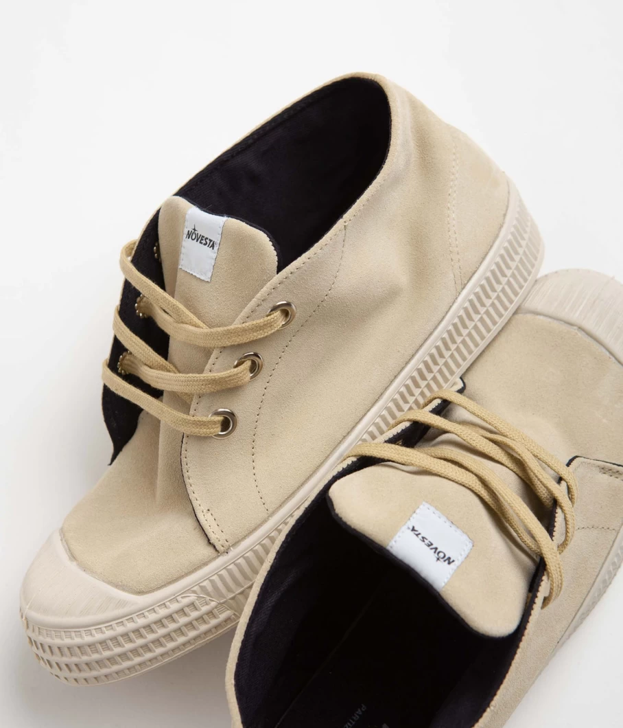 Novesta Star Chukka Suede Men's Sneakers - Classic Brown Low-Top Lace-Up Shoes
