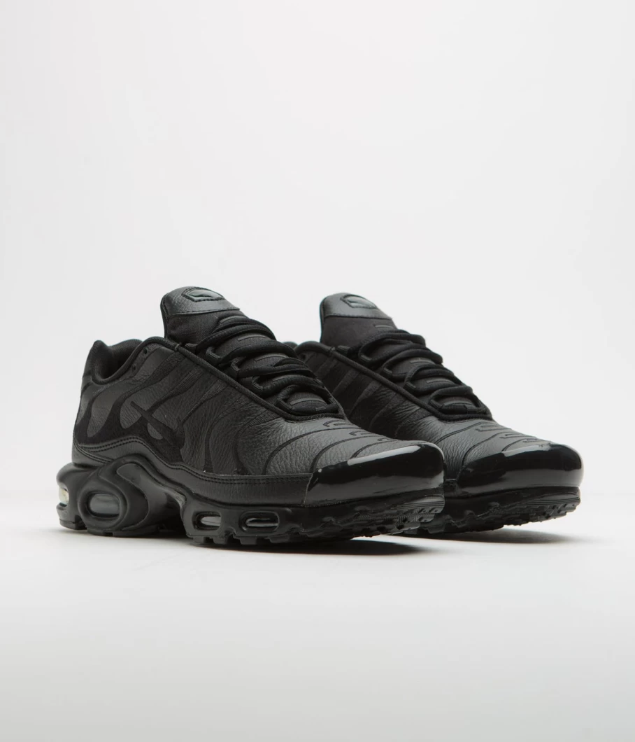 Nike Air Max Plus Men's Running Shoes - Lightweight Cushioned Sneakers for Comfort & Style