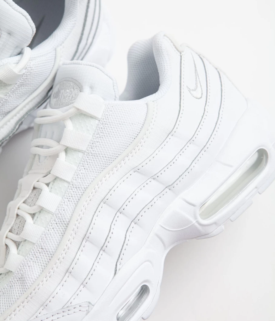 Nike Air Max 95 Essential Men's Running Shoes - Comfortable & Stylish Sneakers for Men