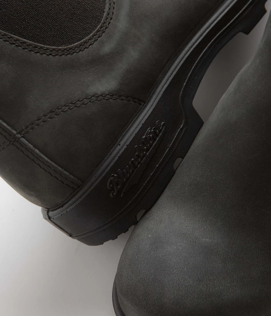 Blundstone 587 Classic Men's Chelsea Boots - Durable Leather Slip-On Ankle Boots for Work & Casual Wear