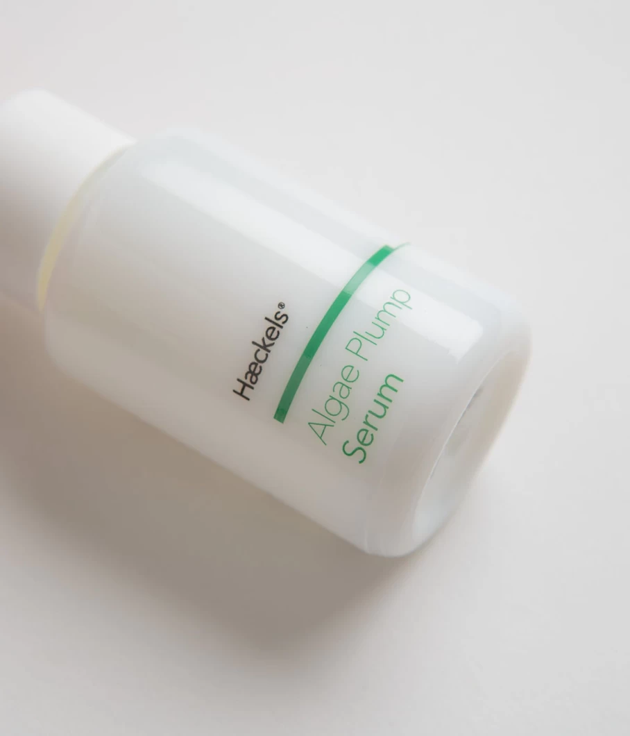 Haeckels Algae Plump + B3 Hydrating Serum with Niacinamide for Plump Skin