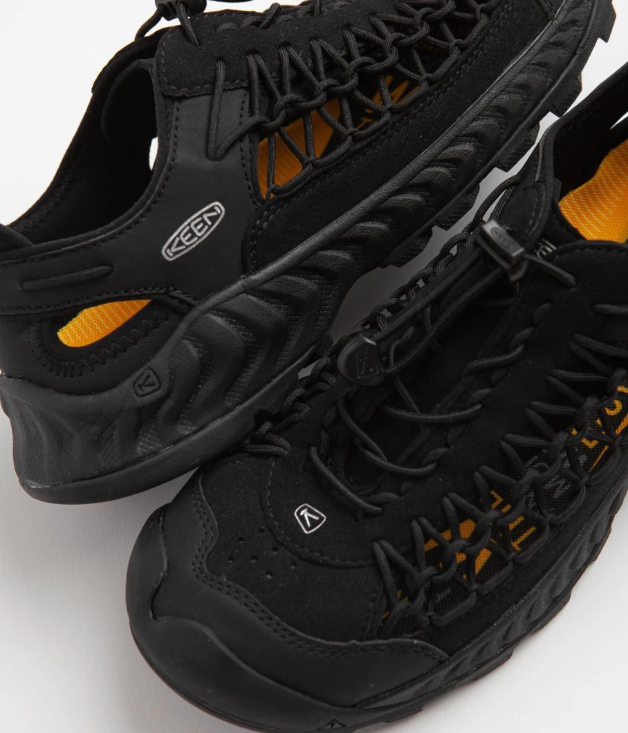 Keen Uneek Nxis Men's Outdoor Sandals - Breathable Adventure Footwear for Hiking & Water Activities