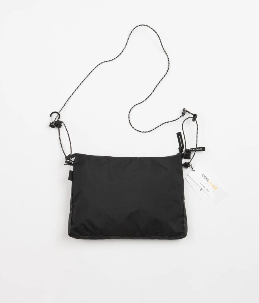 And Wander Men's Sil Sacoche Lightweight Crossbody Bag for Outdoor Adventures