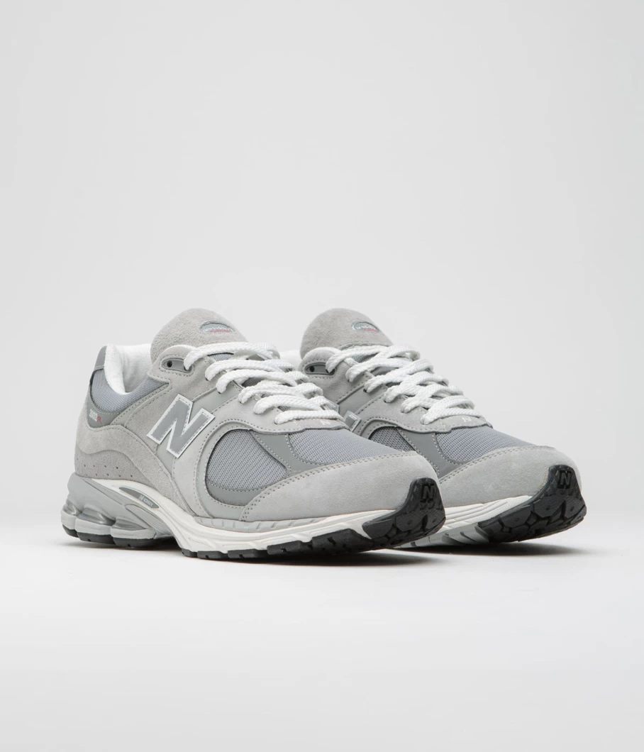 New Balance 2002R Men's Running Shoes - Lightweight Comfort & Stylish Design