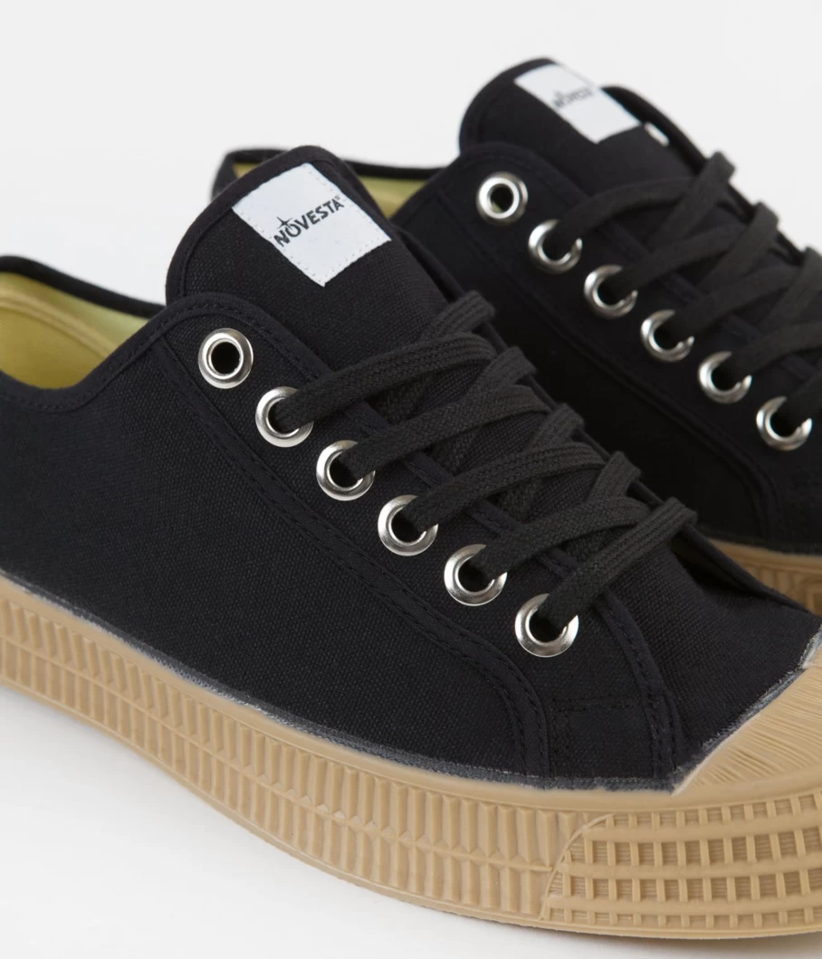 Novesta Star Master Men's Sneakers - Classic Vintage Style Canvas Shoes for Men